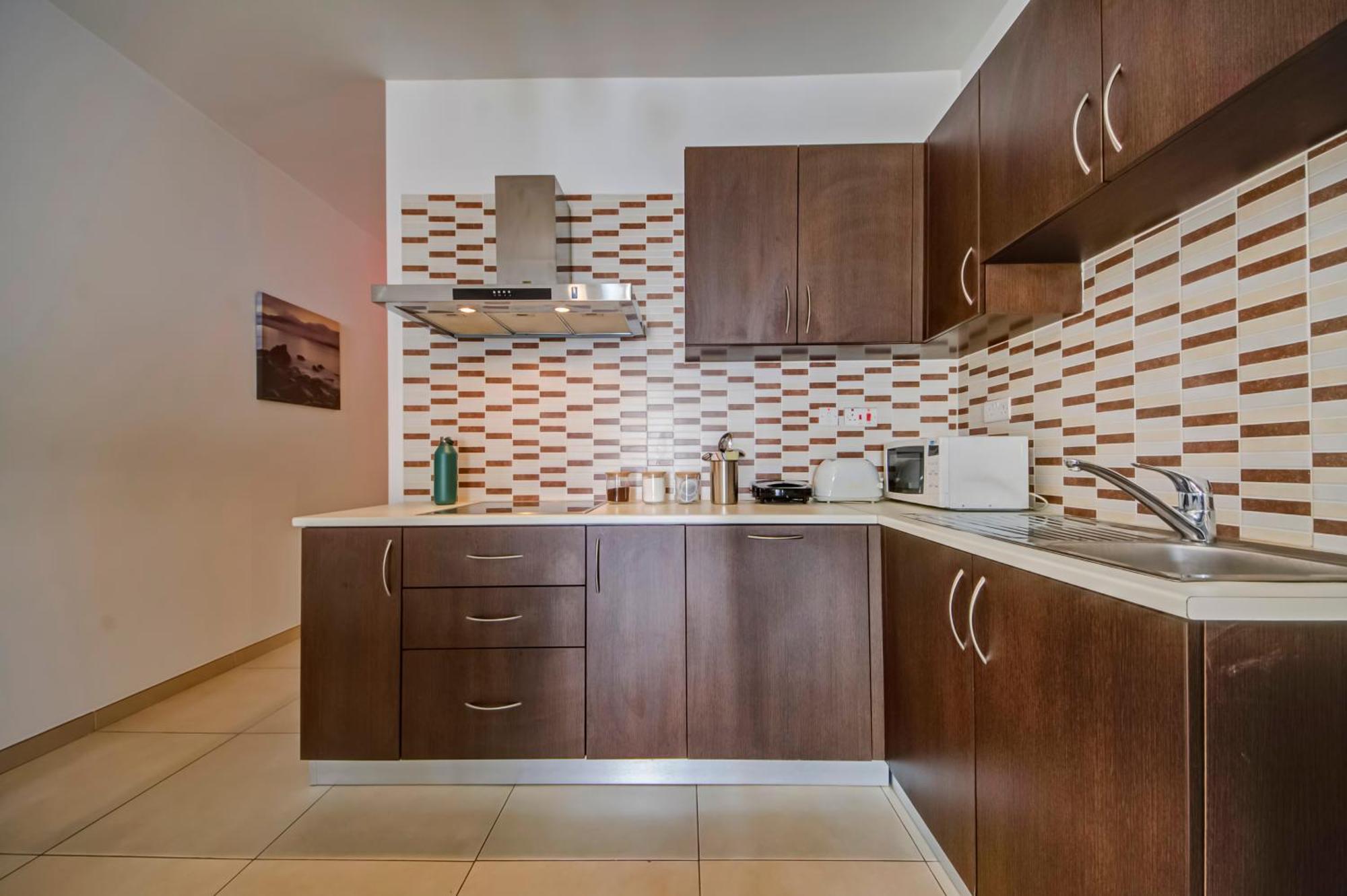 Modern 2Br Apt With Balconies In St Julians, Paceville - Apt 5 By Vaganza Сент Джулианс Экстерьер фото