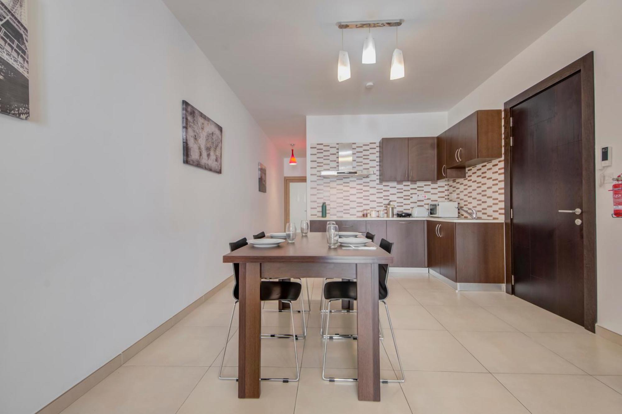Modern 2Br Apt With Balconies In St Julians, Paceville - Apt 5 By Vaganza Сент Джулианс Экстерьер фото